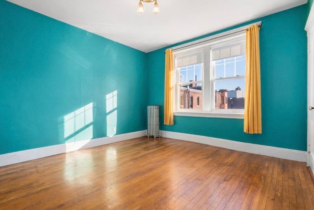 52 Babcock 5, Brookline, MA 02446