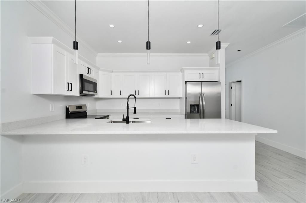 2323 Unity AVE, FORT MYERS, FL 33901 — photo 3