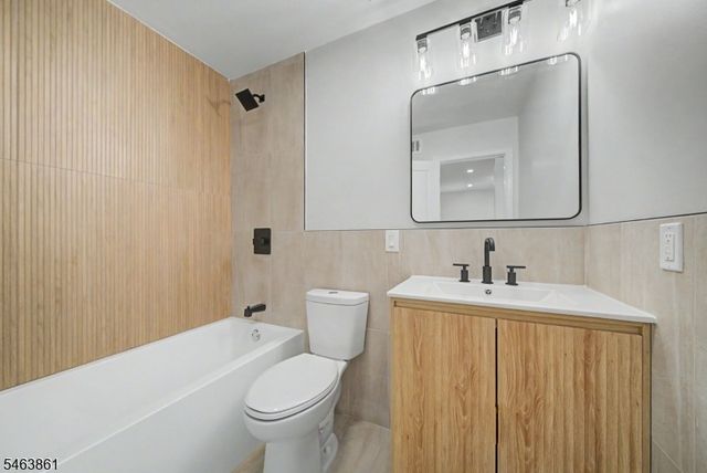 99 Burke Rd, Union Twp., NJ 07083