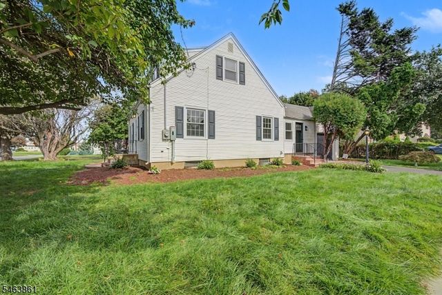 99 Burke Rd, Union Twp., NJ 07083