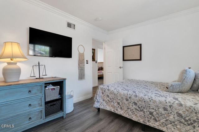 1674 Sunnydale Avenue, Simi Valley, CA 93065