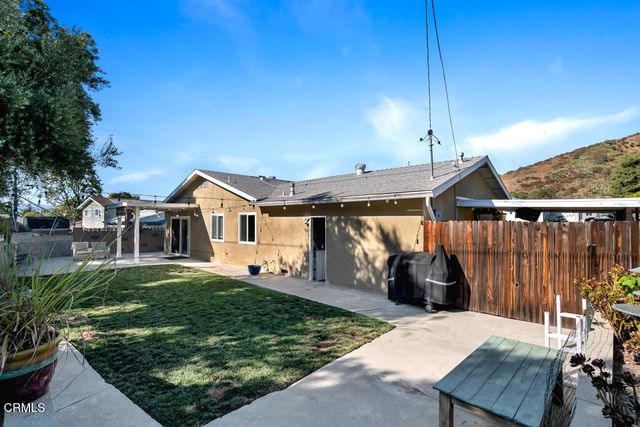 1674 Sunnydale Avenue, Simi Valley, CA 93065
