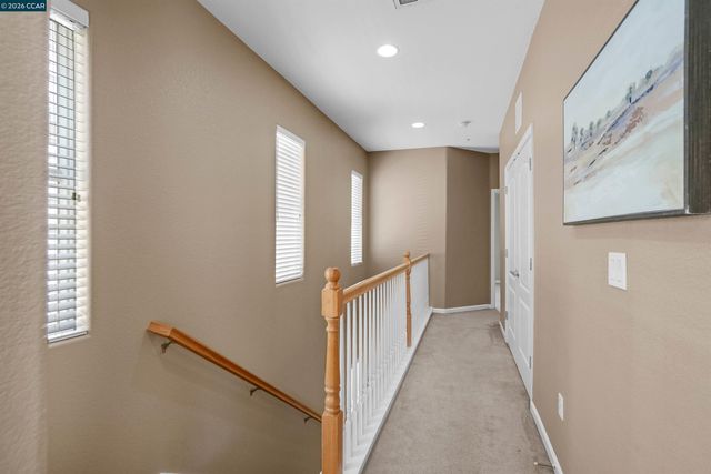 2063 Lewis St, Hercules, CA 94547