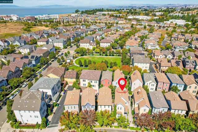 2063 Lewis St, Hercules, CA 94547
