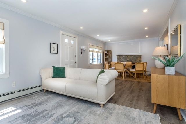 39 Birchcroft Rd, Canton, MA 02021