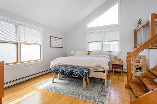 39 Birchcroft Rd, Canton, MA 02021