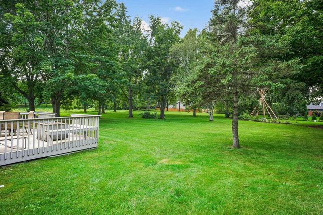 750 Sauk Ridge Trail, Madison, WI 53705
