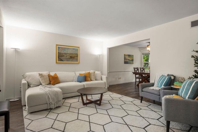 750 Sauk Ridge Trail, Madison, WI 53705