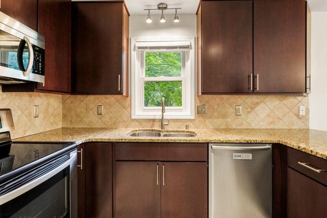 750 Sauk Ridge Trail, Madison, WI 53705