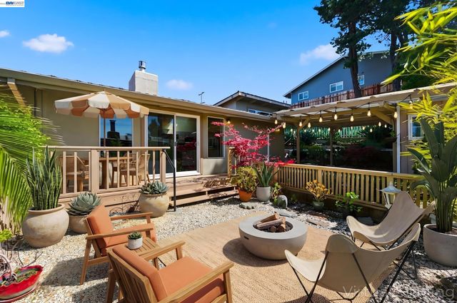 18602 Center St, Castro Valley, CA 94546