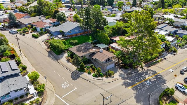 18602 Center St, Castro Valley, CA 94546
