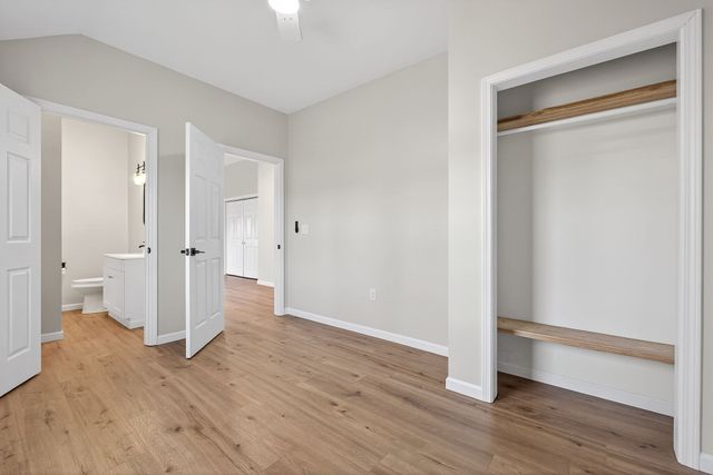 884 Swamp Rd, Mcminnville, TN 37110