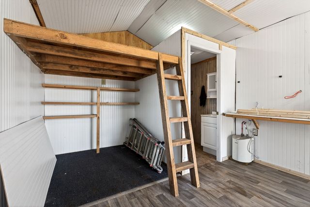 884 Swamp Rd, Mcminnville, TN 37110