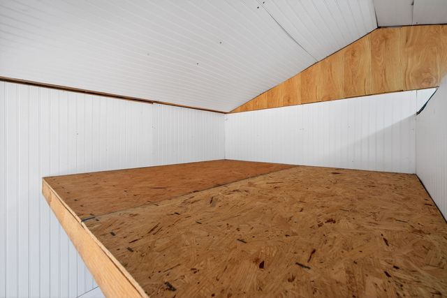 884 Swamp Rd, Mcminnville, TN 37110