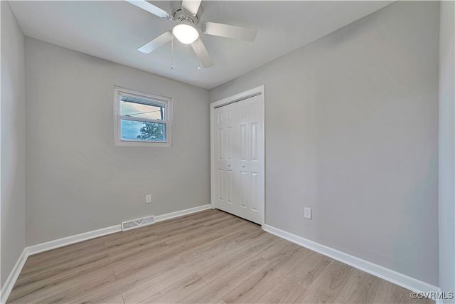 14 Gloucester Cir, Petersburg, VA 23803