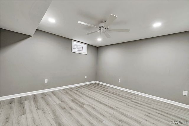 14 Gloucester Cir, Petersburg, VA 23803