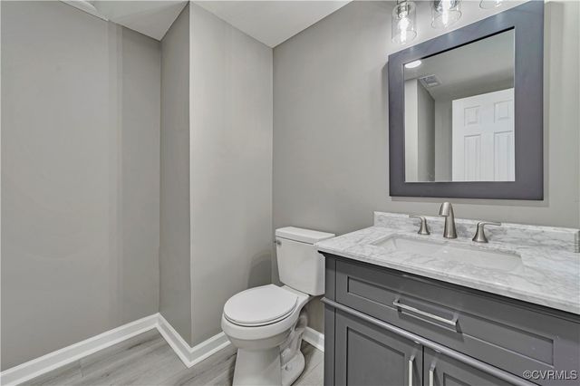 14 Gloucester Cir, Petersburg, VA 23803