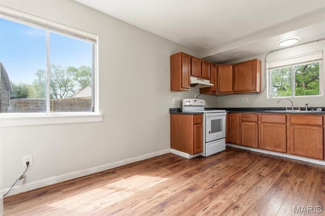 2435 6th Lane, Florissant, MO 63031