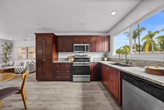 9751 Vomac Road, Santee, CA 92071