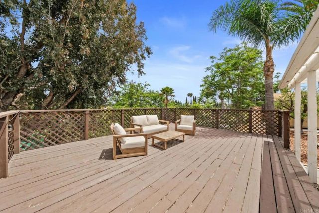 9751 Vomac Road, Santee, CA 92071