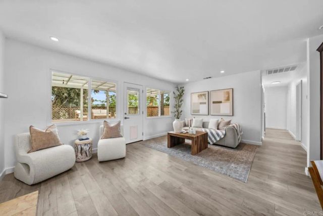 9751 Vomac Road, Santee, CA 92071