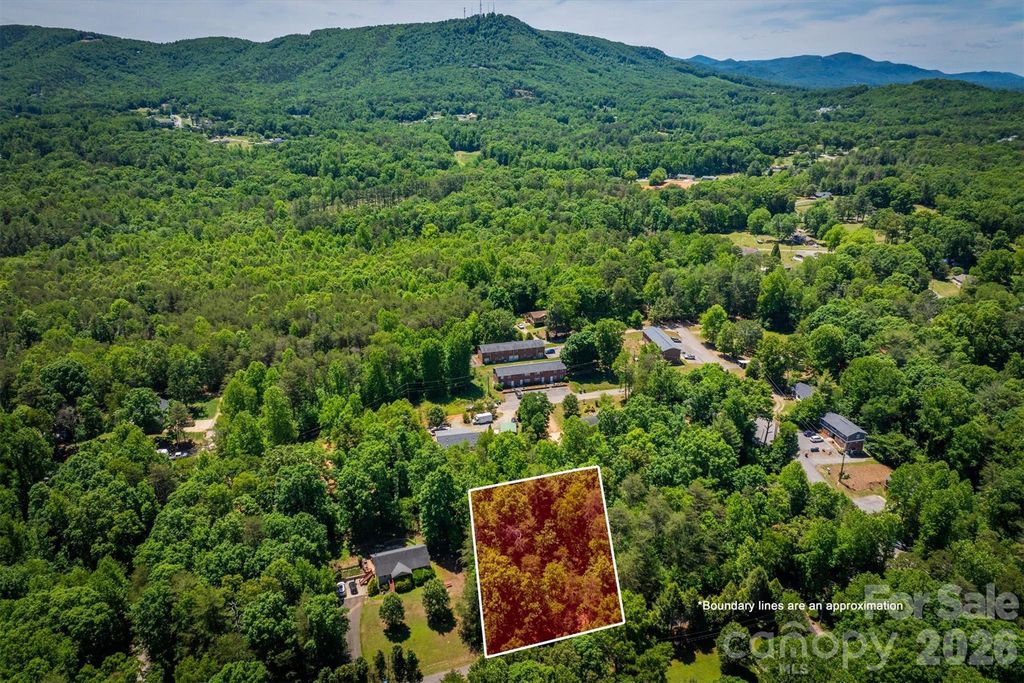 3835 Oak Drive, Valdese, NC 28690