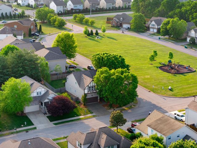 1107 Achiever Cir, Spring Hill, TN 37174