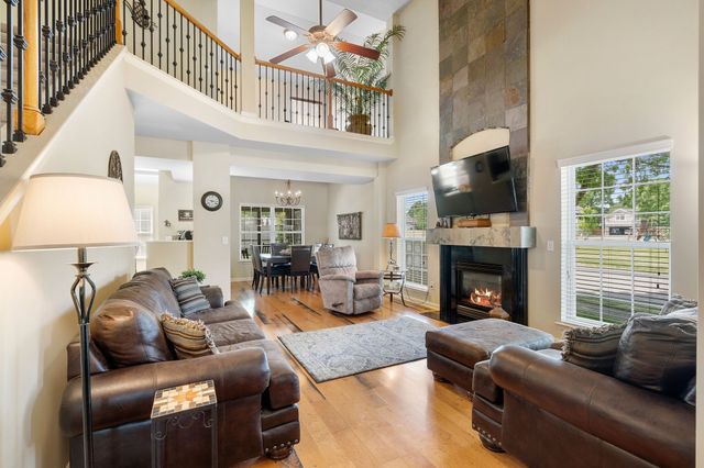 1107 Achiever Cir, Spring Hill, TN 37174