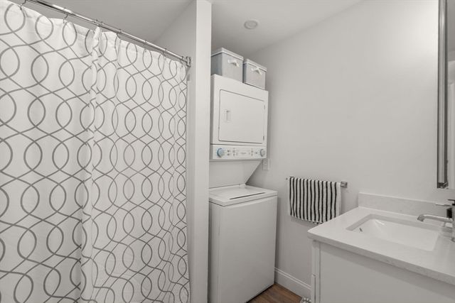 543 Andover Street 6, Lawrence, MA 01843