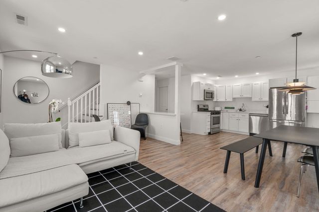 543 Andover Street 6, Lawrence, MA 01843