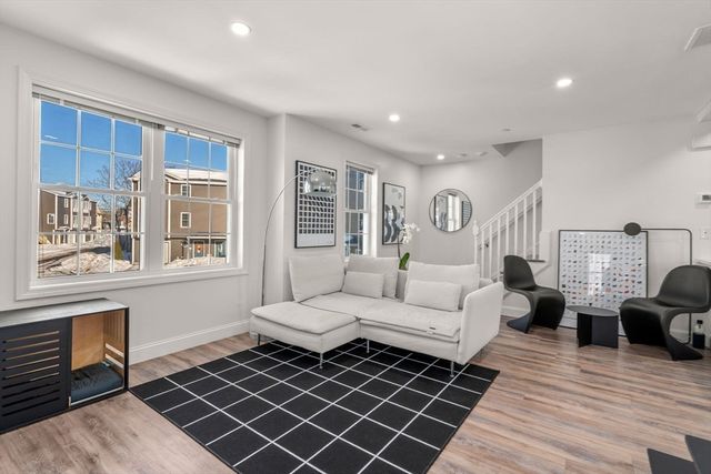 543 Andover Street 6, Lawrence, MA 01843