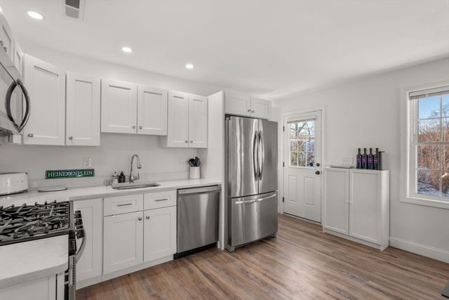 543 Andover Street 6, Lawrence, MA 01843