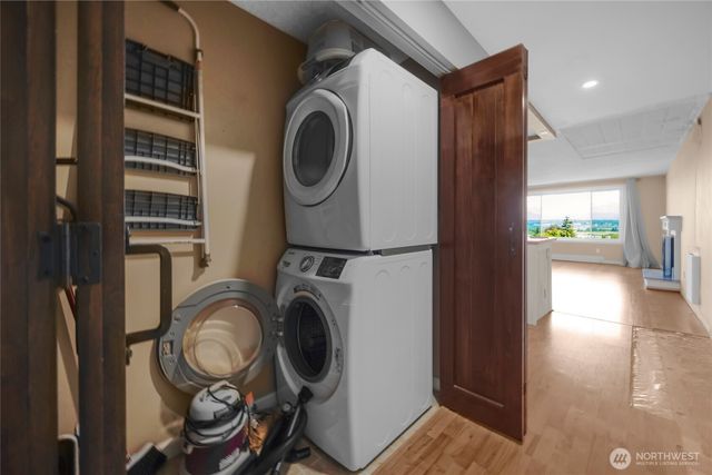 3425 Colby Avenue #601, Everett, WA 98201