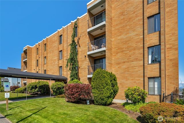 3425 Colby Avenue #601, Everett, WA 98201