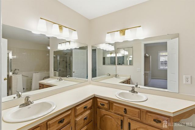 34 Rutland Lane B, Monroe, NJ 08831