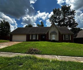7421 RICHMOND RD, Unincorporated, TN 38125