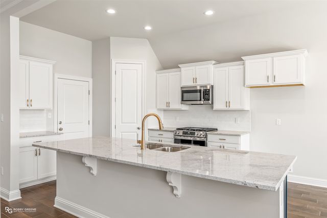 330 Prien Lake Loop, Bossier City, LA 71111