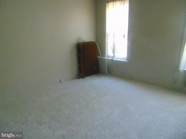 1427 BRADLEY AVE, Camden, NJ 08103