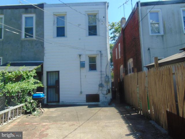 1427 BRADLEY AVE, Camden, NJ 08103