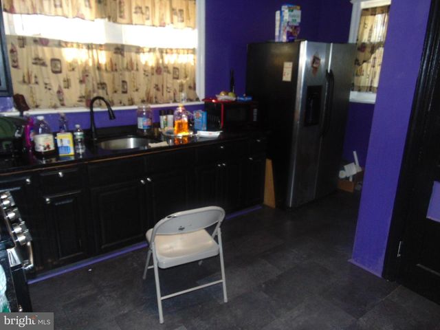 1427 BRADLEY AVE, Camden, NJ 08103