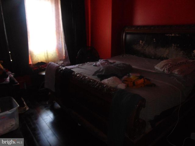 1427 BRADLEY AVE, Camden, NJ 08103