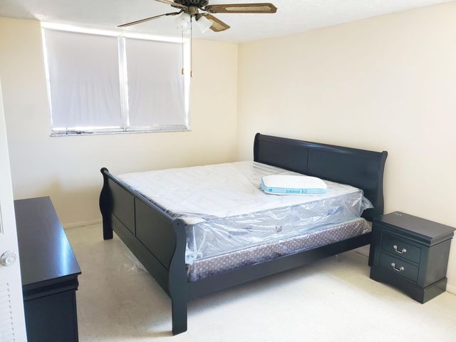 2811 Somerset Drive 404, Lauderdale Lakes, FL 33311