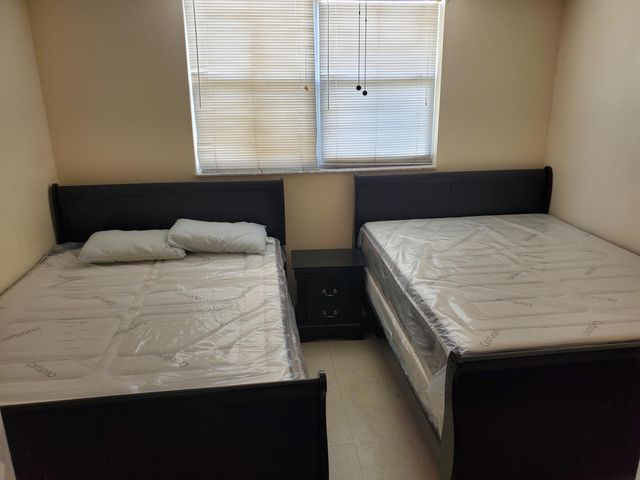 2811 Somerset Drive 404, Lauderdale Lakes, FL 33311