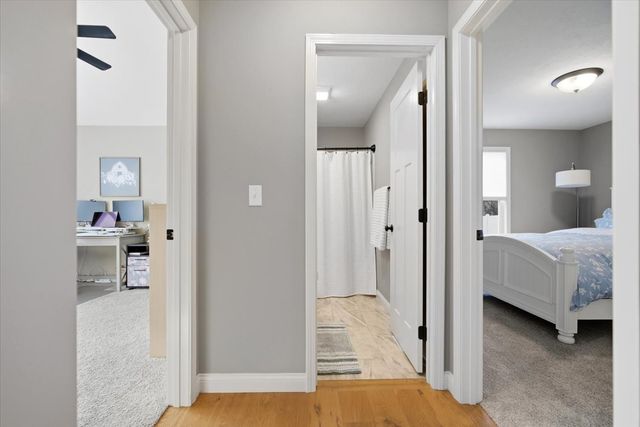 6 Bucktown Court, Bloomington, IL 61705