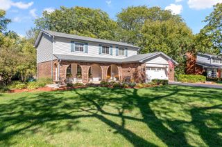 2709 Brassie Avenue, Flossmoor, IL 60422