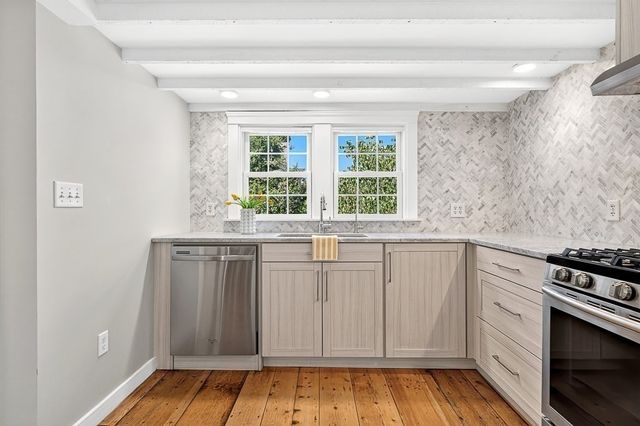 9 Cross St., Westborough, MA 01581