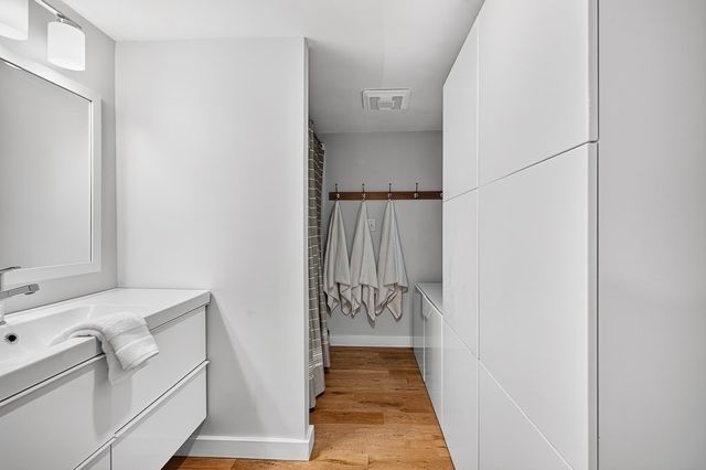 9 Cross St., Westborough, MA 01581
