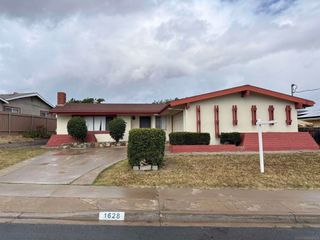 1628 La Corta, Lemon Grove, CA 91945