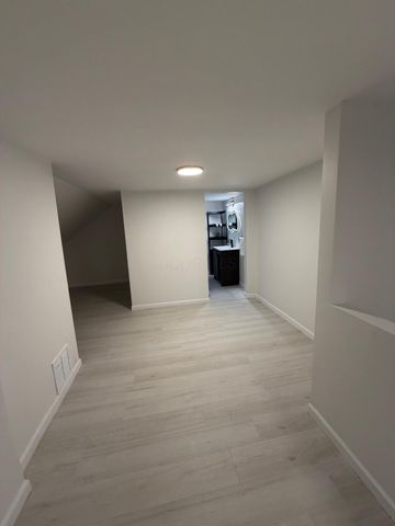 1946 Lehner Road, Columbus, OH 43224