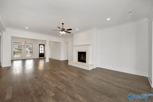 20897 Lakewood Drive, Athens, AL 35611